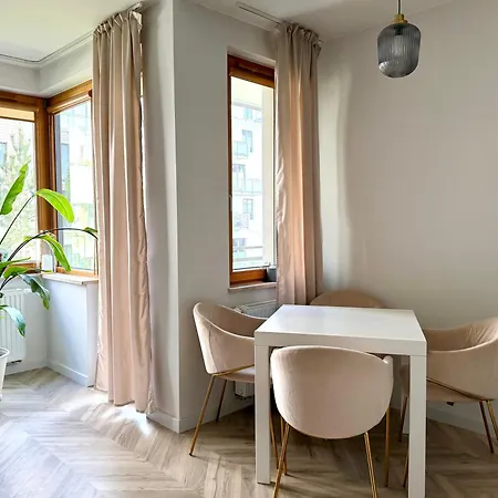 Apartment V-apart Garnizon *